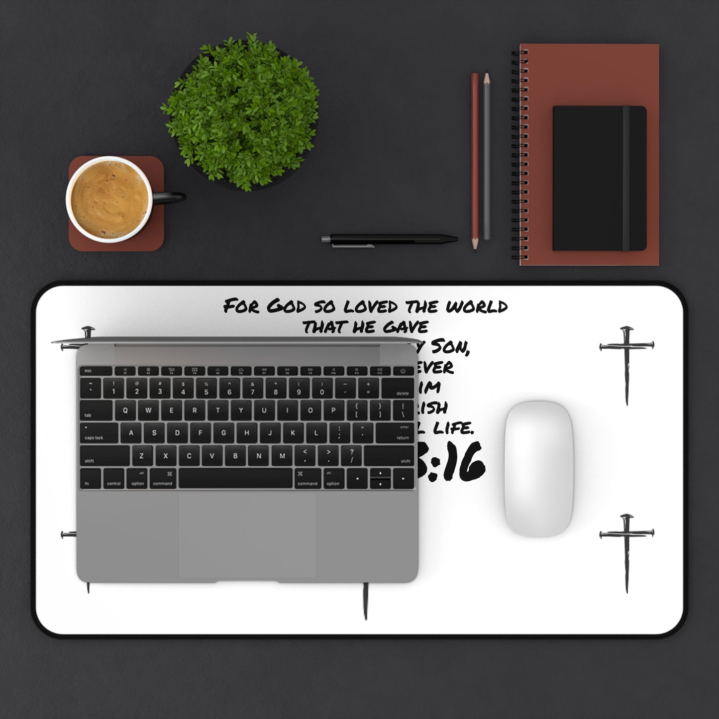 John 3:16 Desk Mat